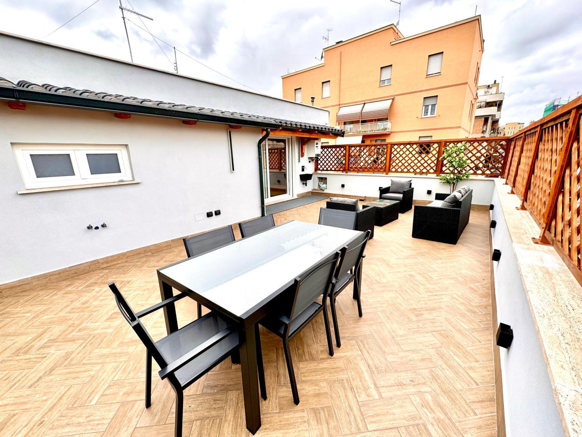 Luxury Apartment Togliatti Рим Экстерьер фото